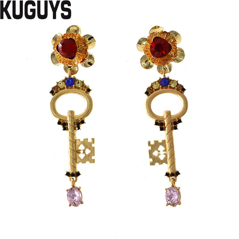 

KUGUYS Baroque Crystals Gold Key Drop Earrings for Womens Hyperbole Jewelry Vintage Gold Large Key Earring Party Accessories
