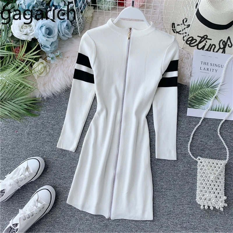 Женское облегающее платье на молнии Gagarich трикотажное с длинным рукавом