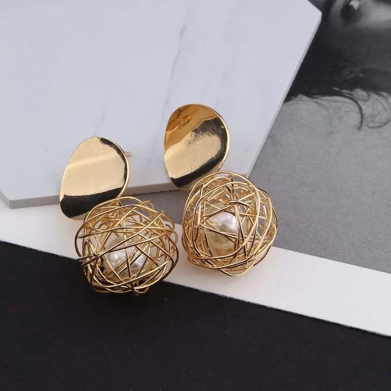 2018-retro-geometric-earrings-simple-woven-ball-imitation-pearl-metal-accessories-female-jewelry-wholesale (3)