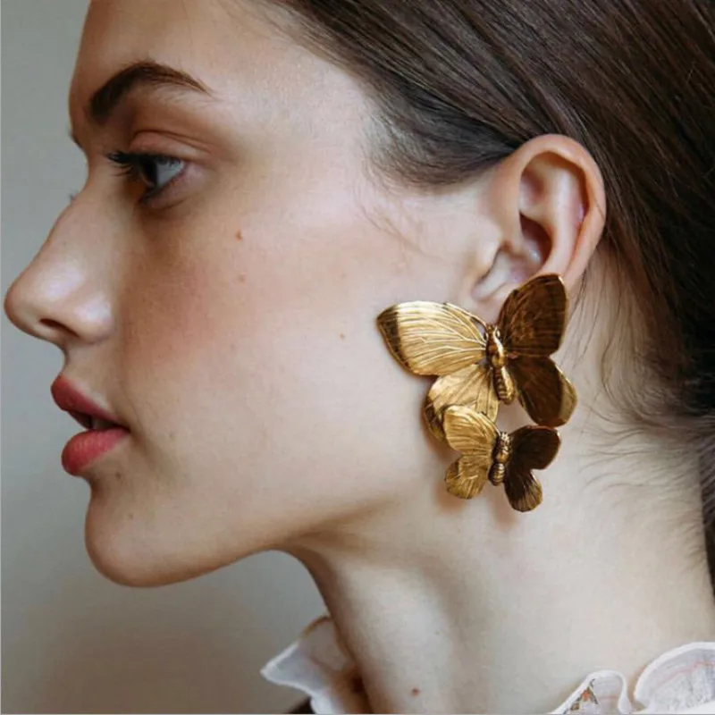 

SHIFEEL 2019 New Arrival Occident Bohemia Fashion Metallic Feel Two Butterflies Drop Earrings Simple Pendients Women's jewelry