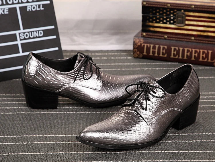 Robe As Mariage Carrière Scène Picture Hommes Conception Studio Hauts Travail Luxe Homme De as Or Talons T À Argent Photo Picture Chaussures Bout Pointu ucTF3lK51J