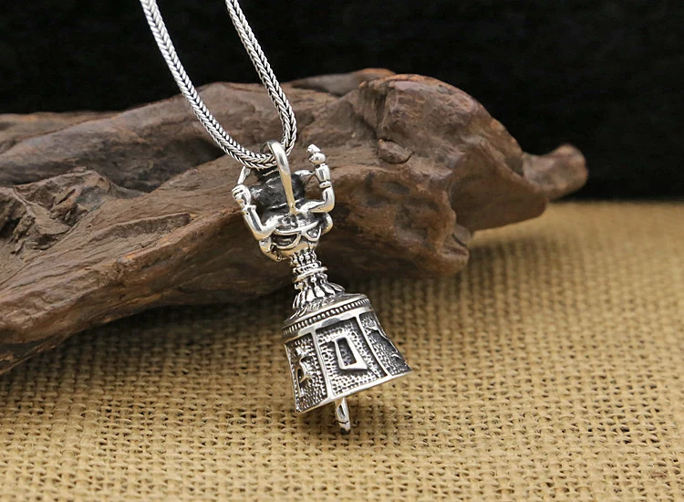 bell-pendant002a