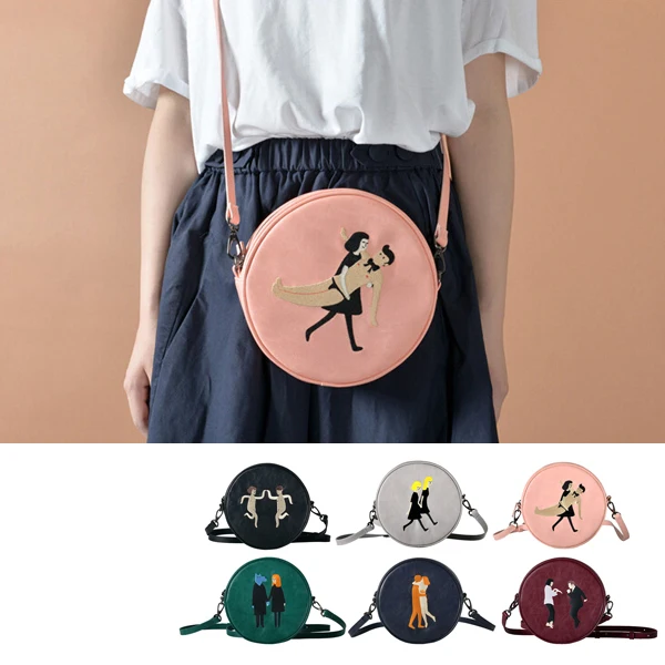 

KIITOS LIFE Kiss Me Retro Small Fresh Round Leather Shoulder Bag