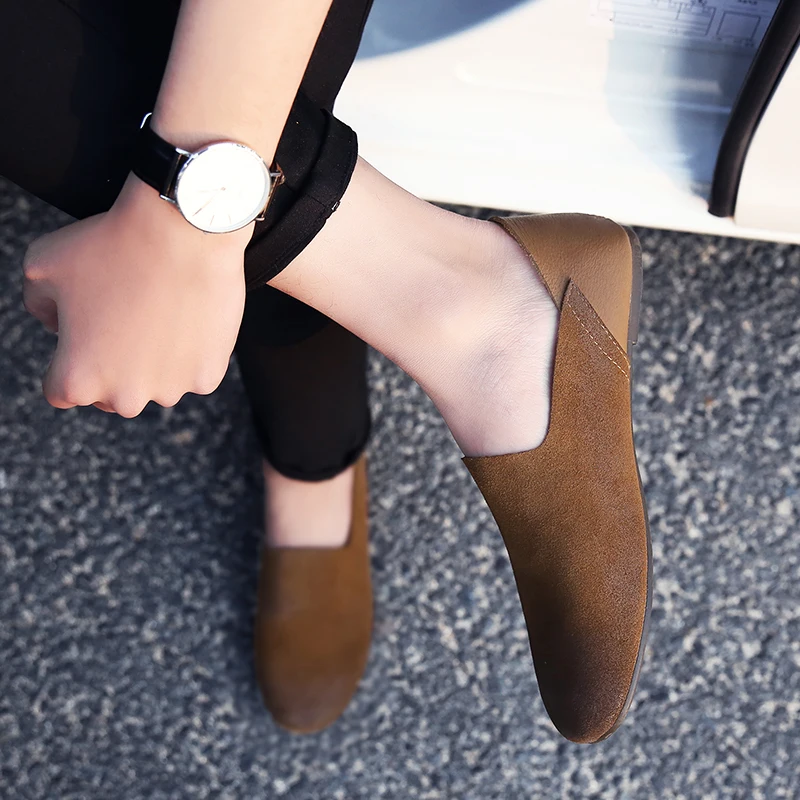 

ZDRD Fashion Men 100% Genuine Leather Business Loafers Casual Shoes Soft Flats Shoes Slip on Moccasins Men Driving Boat Shoes