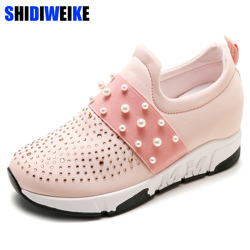 

2019 Spring Pearl Casual Creepers New Autumn Platform Shoes Woman Slip On Comfortable Women Flats Shoes Size 35-40 n598