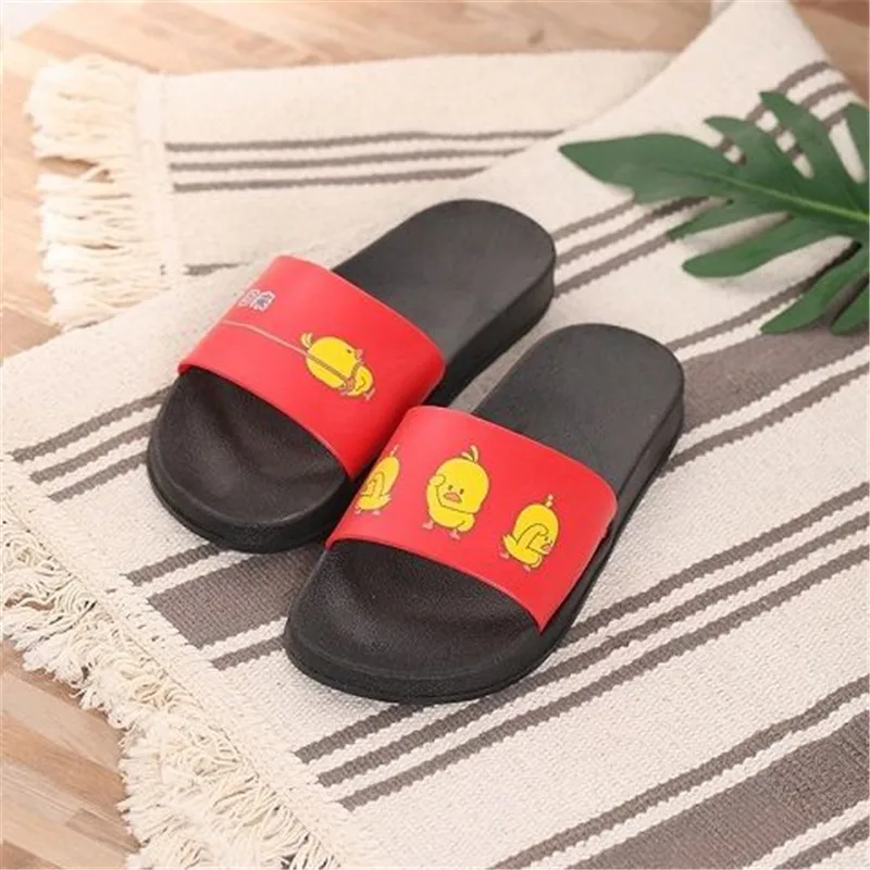 PKSAQ summer slippers women cute cartoon yellow duck Badslippers Indoor slippers Flip Flops bathroom home slippers Couple PKSAQ summer slippers women cute cartoon yellow duck Badslippers Indoor slippers Flip Flops bathroom home slippers Couple