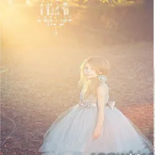 Haute Couture без рукавов серого цвета Спагетти ремень Длинные фатиновые Бальные платья с Милая юбка-пачка для девочек в цветочек, платья для дня рождения пышное платье партии