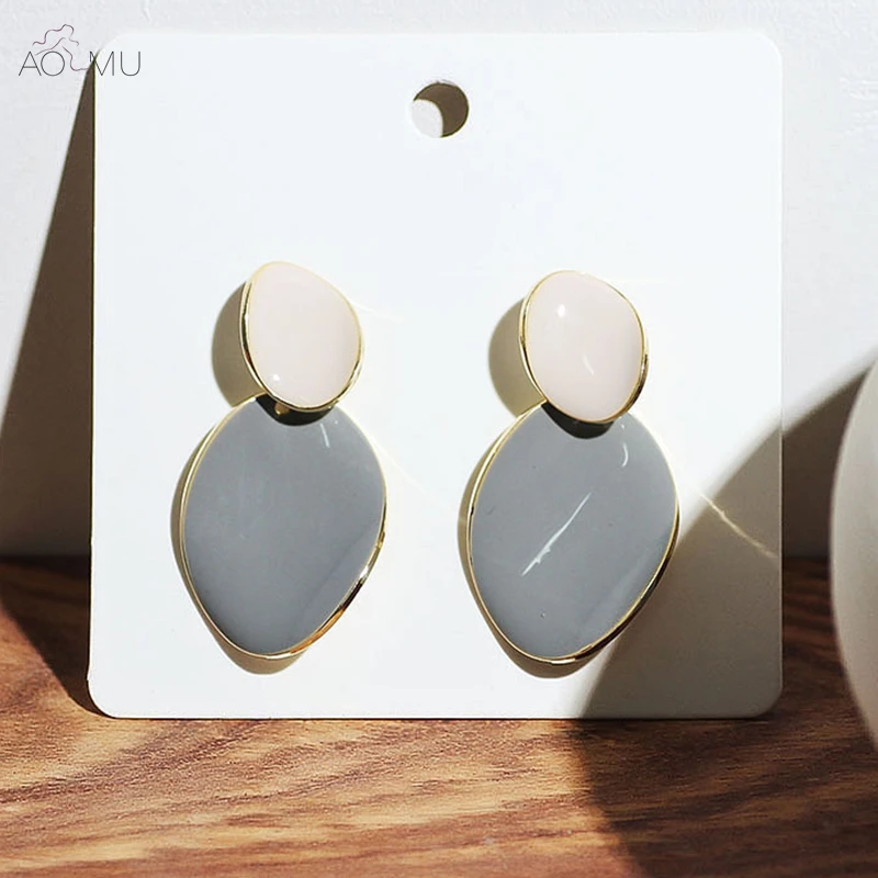 

AOMU 2019 New Design Morandi Hit Color Enamel Geometric Irregular Metal Dangle Earrings for Women Girl Simple Fashion Jewelry