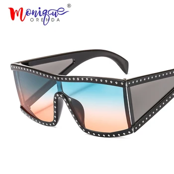 

2019 Cool flat top oversized sunglasses women men luxury diamond rivet vintage sun glasses female male big frame goggle oculos