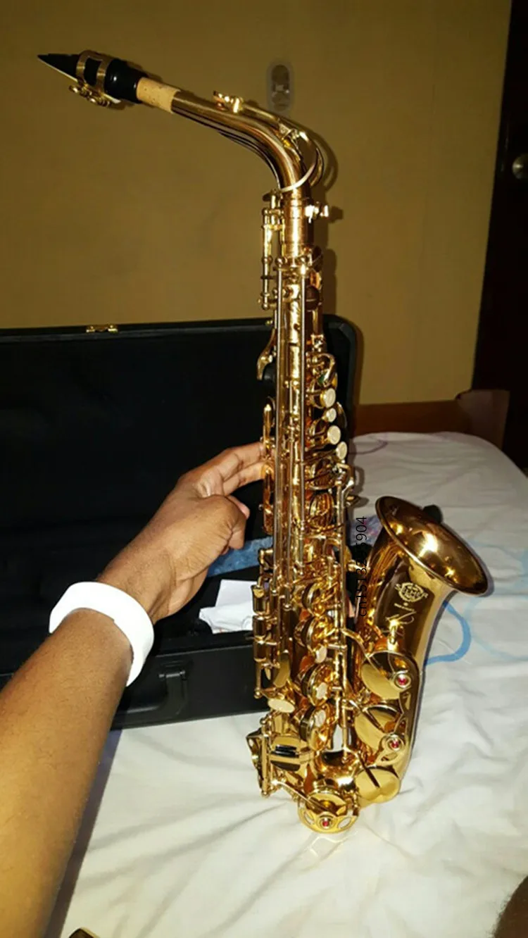 Prix pour Vente chaude France Henri Selmer 54 saxophone alto Instruments de Musique saxofone Électrophorèse or professionnel sax et Dur boxs Prix pour Vente chaude France Henri Selmer 54 saxophone alto Instruments de Musique saxofone Électrophorèse or professionnel sax et Dur boxs