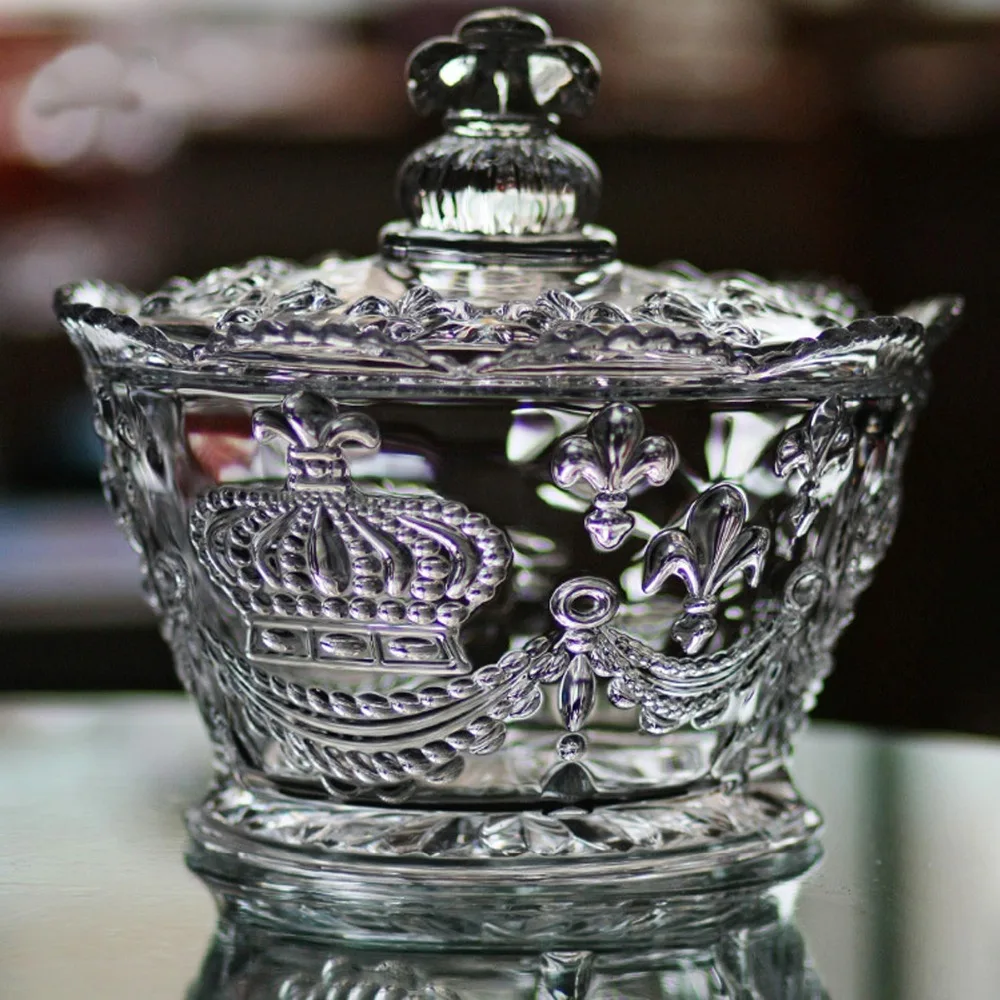 New KEYAMA 1pcs glass European court retro relief Bourbon crown glass