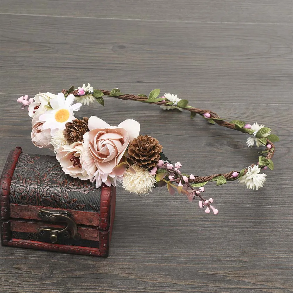 MOLANS Simulation Rattan Pinecone Flower Accessories Women Vintage Flower Crown Boho Outdoor Fashion Photoshoot Headpiece - Цвет: As Show