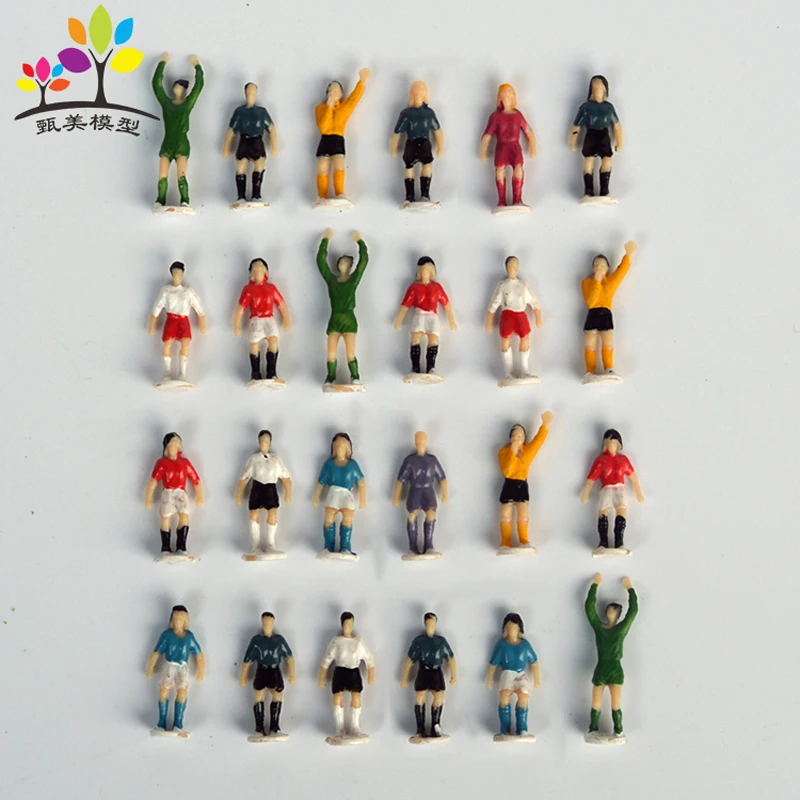 

50pcs 1:87 Scale plastics Soccer player model gymnasium scene soccer puppet