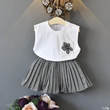 

Toddler Girl Summer Clothing Sets 2018 New Baby Sleeveless Tops+pleated Skirts 2pcs Sets Girl Casual Set Kids Lovely Plaid Skirt