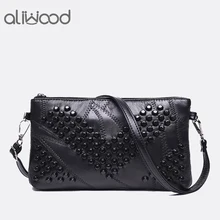 2017 Diamond Genuine Leather Women Bag Rivet Crossbody Bag Women s Clutch Patchwork Messenger Bag Females