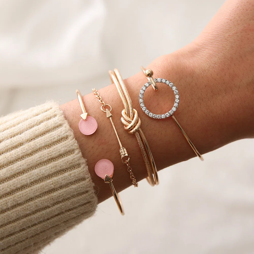 

Women Arrow Bangle Bracelet Four-piece Set Bracelet Pink Stones Arrow Zircon Hollow Circle Bracelet Set Fashion Jewelry