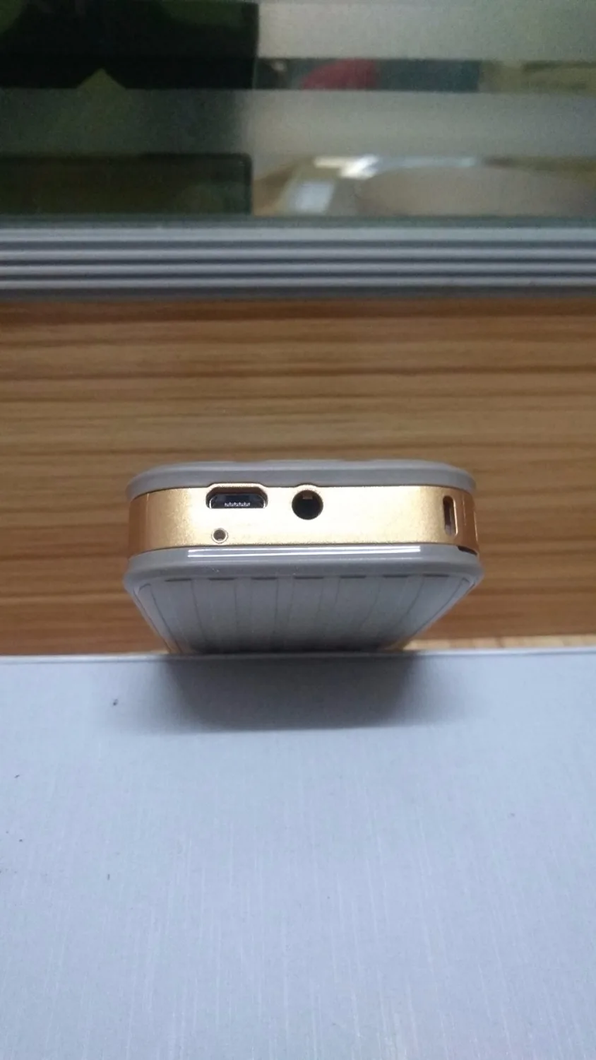 H mobile X2000 Dual Sim двойной сигнальный огонь большой Батарея долгого ожидания 3D Звук