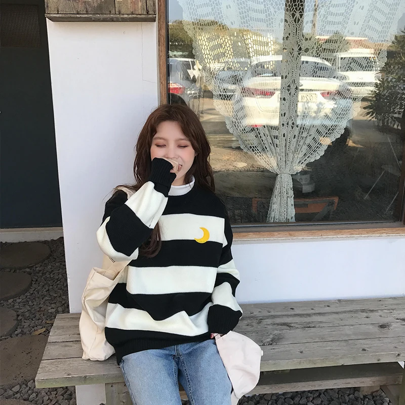 المرأة البلوزات Kawaii Ulzzang كلية الرياح الحلوى التباين مخطط القمر سترة الإناث الكورية المتناثرة الملابس للنساء المرأة البلوزات Kawaii Ulzzang كلية الرياح الحلوى التباين مخطط القمر سترة الإناث الكورية المتناثرة الملابس للنساء