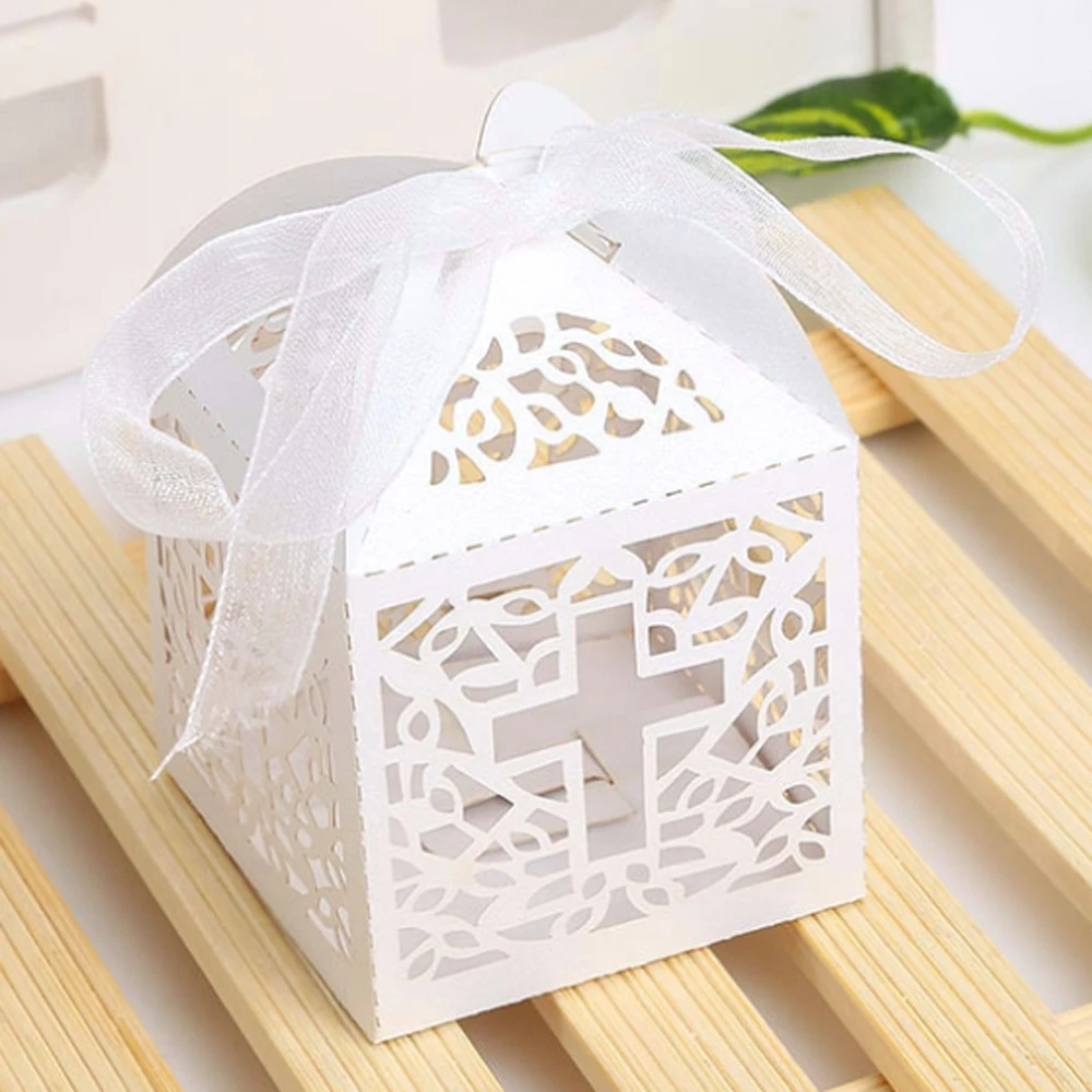 

100pcs Hollow Cross Style Wedding Candy Box, Wedding Gifts For Guest Favor, Bride Groom Party Supplies With Ribbon Wedding Decor