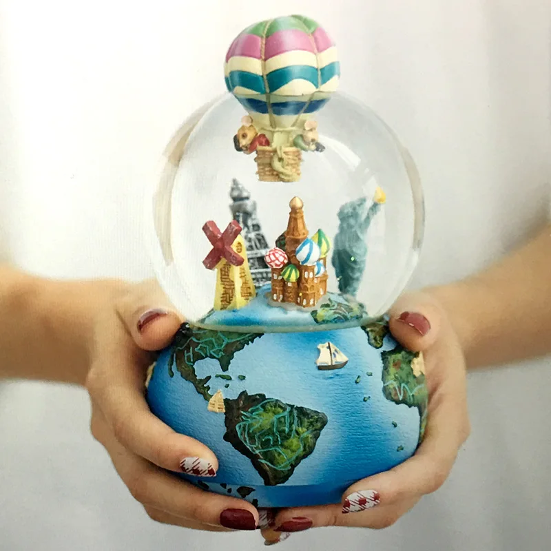

Free shipping Travel around the world, hot air crystal ball music box, rotating tourism octave box, girlfriend's birthday gift