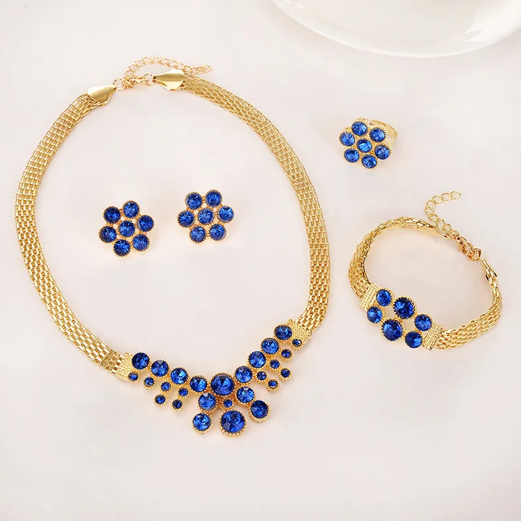

2018 Dubai Fashion Accessories Alloy Necklace Set Four-piece Set Combination Woman Jewelry Bride's Jewelry Sets Christmas Gift