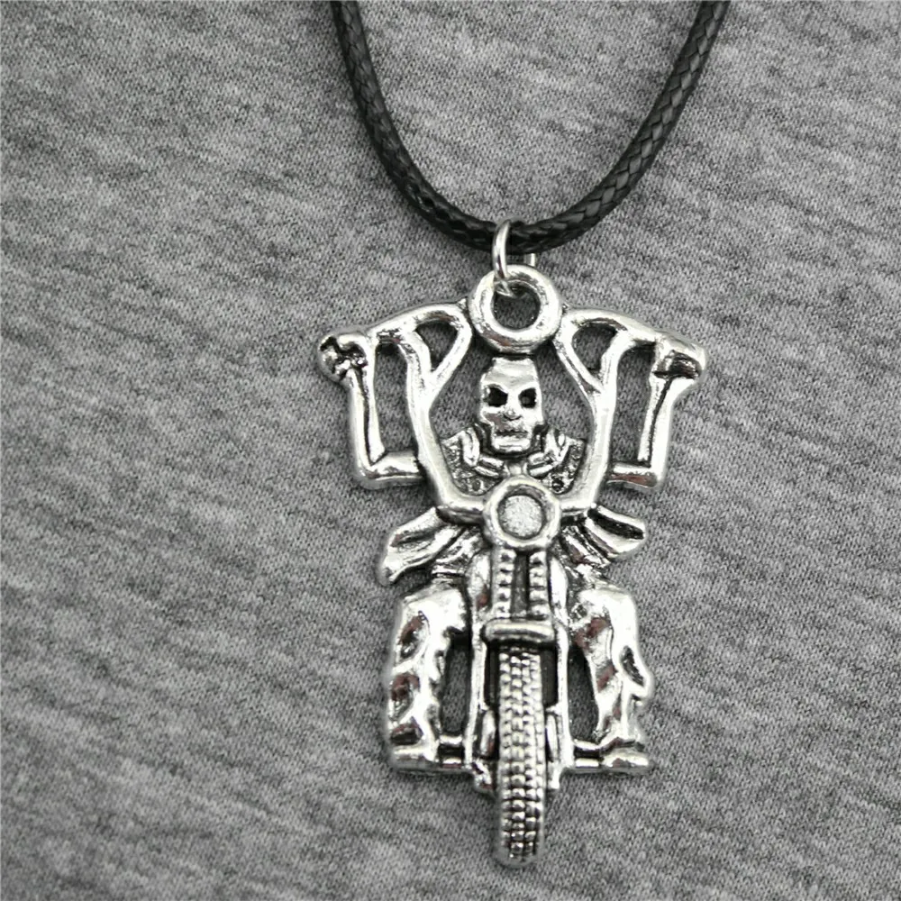 

Fashion 2019 Leather Chain Necklace Pendant 44x28mm Motorcycle Skull 2 Colors Antique Bronze Antique Silver Color