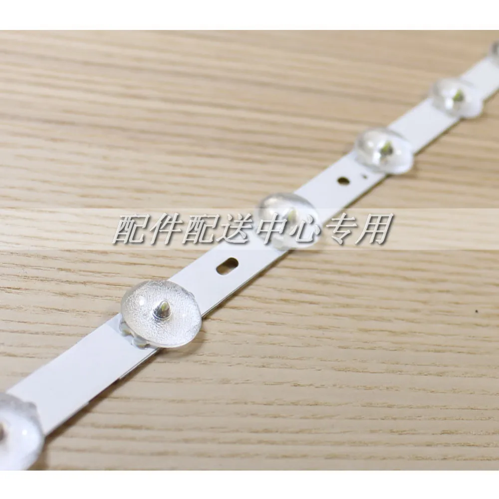 12-LEDs-strips-01