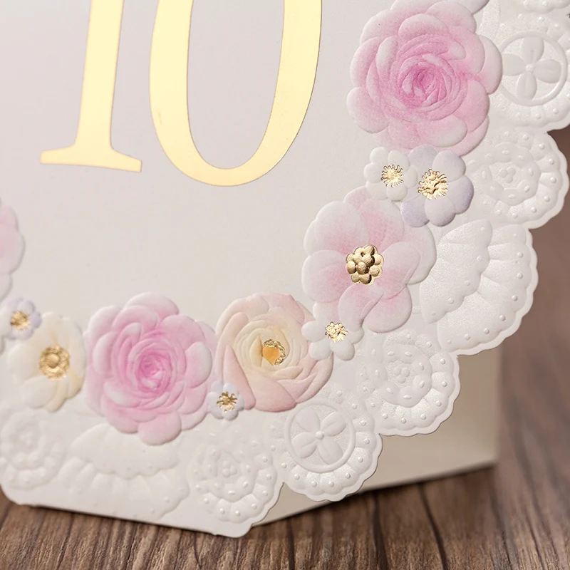 Элегантный белый цвет свадебного рассадочная карточка розовый кружевной цветок