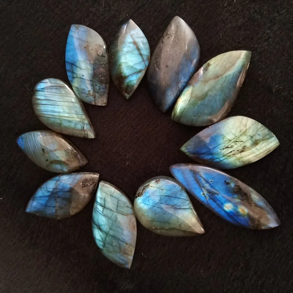 

Free Shipping Natural High Flashy Labradorite Rock Stone Crystal Water-drop Leaf Shape Pendant For Love Gift Beauty SQ