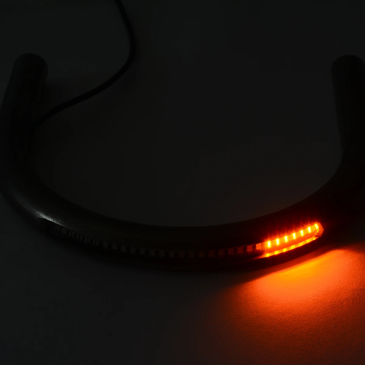 1PC 3 In 1 Cafe Racer Seat Frame Loop Hoop With Rear Brake Stop LED Light Turn Signal Lamp 227mm For Motorcycle Accessories