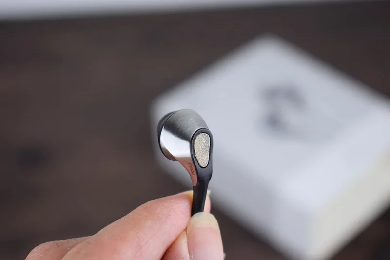 meizu-flow-hyprid-earphonds-for-android-iphone (6)