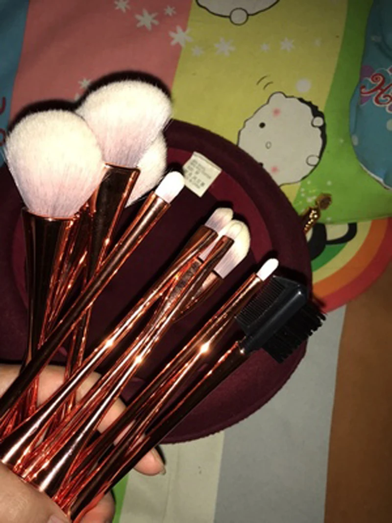make up (24)