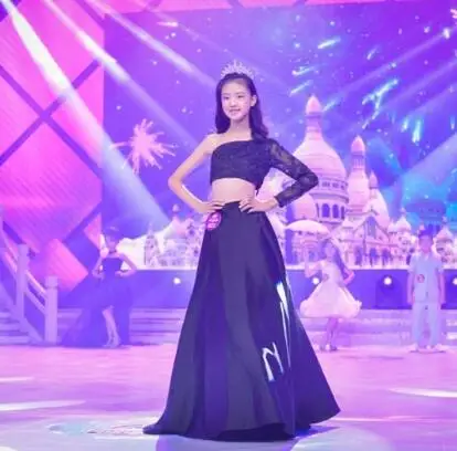 Fashion-Pageant-Dresses-for-Teens-Cute-Beaded-Lace-Applique-Sheer-Long-Sleeve-Black-Two-Pieces-Girls (1)