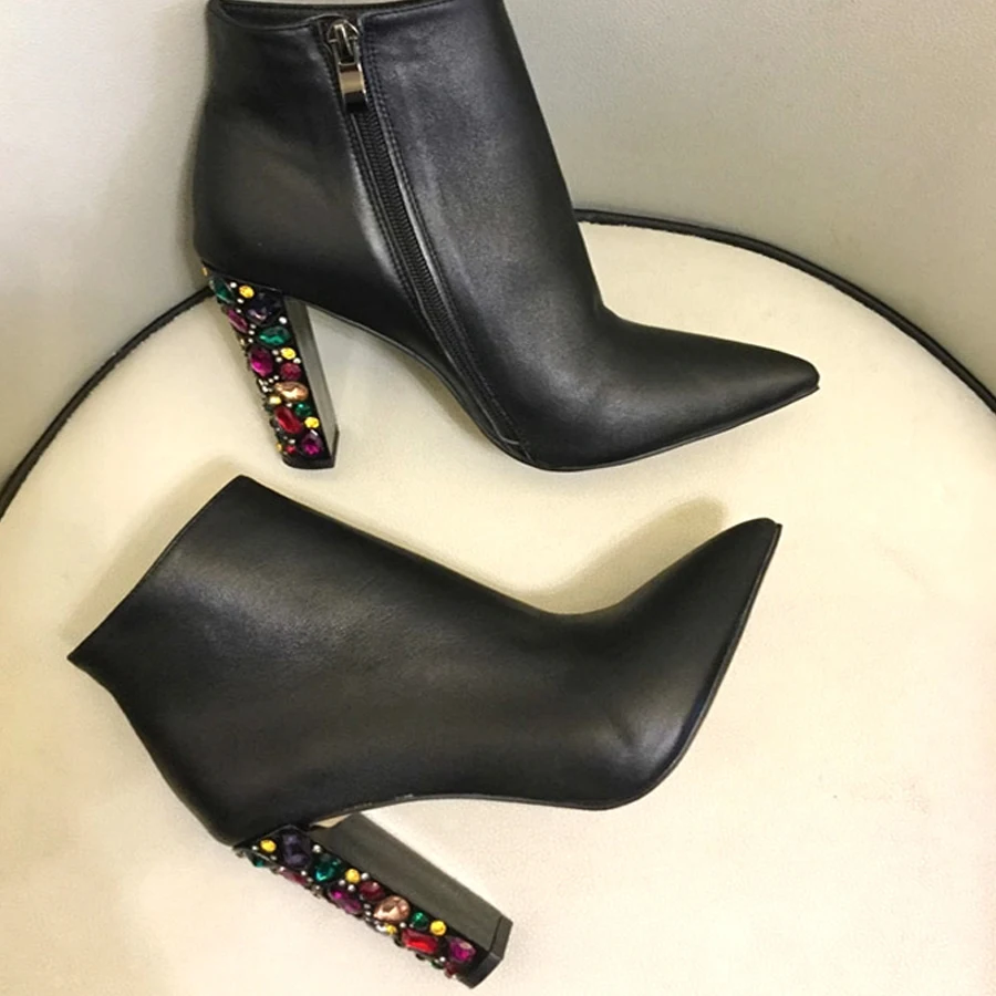 Prova Perfetto/Новинка года; Разноцветные ботильоны на высоком каблуке с кристаллами; женская зимняя обувь; Ботинки martin с острым носком; mujer zapatos