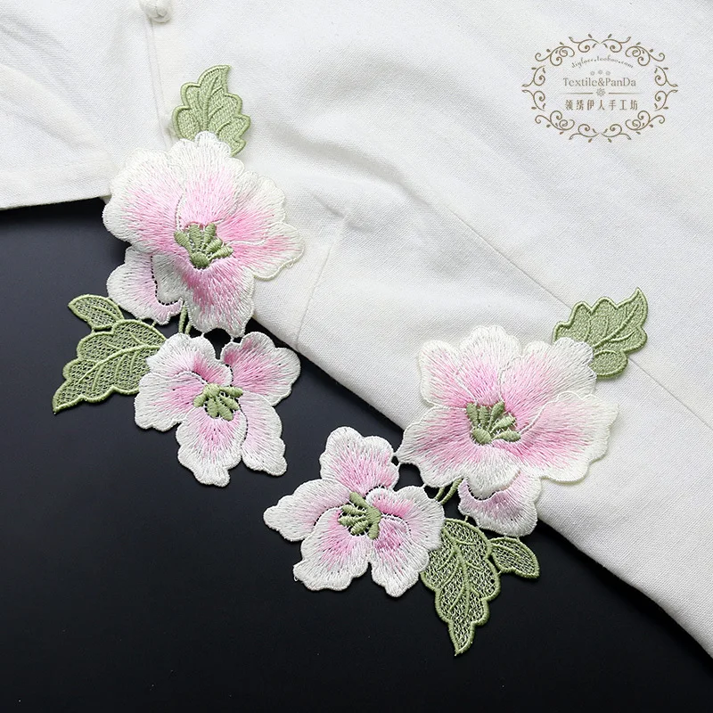 

Plum Blossom Flower Applique Clothing Embroidery Patch Fabric Sticker Iron On Patch Craft Sewing Repair Embroidered