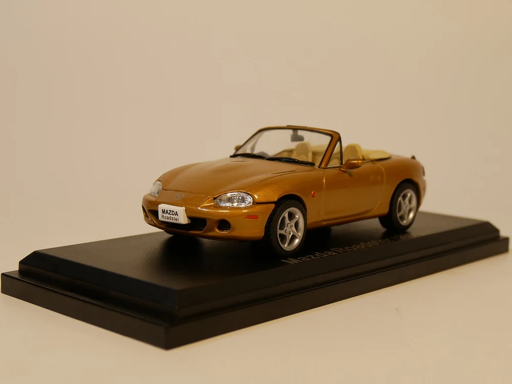 Mazda 1 43
