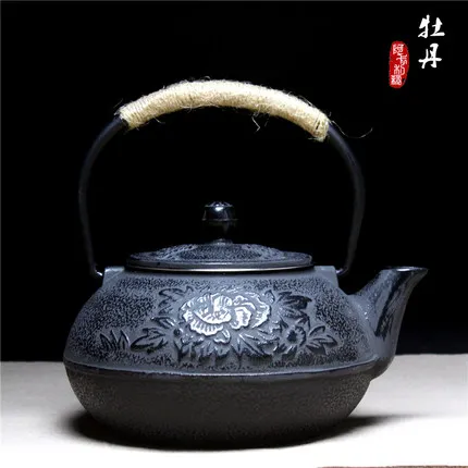 

900ml Japan Cast Iron Teapot Peony Style iron teapot Japanese Kung Fu Tea Set Uncoated Pig Iron Pot Iron Kettle Free Shipping