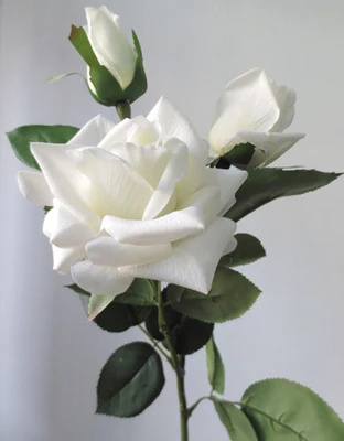 6 шт./лот! Высокое моделирование Настоящее прикосновение 3 головки Искусственные Силиконовые Розы Декоративные увлажняющие войлочные обжимные розы Букет - Цвет: white