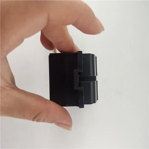 1J4959857C (7)