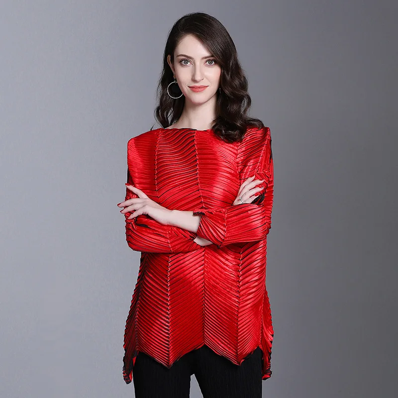 

LANMREM 2019 New Fashion Embossing Loose Big Size Pleated Tops Female's Three Quarter Sleeve Irregular T-shirt Vestido YE765