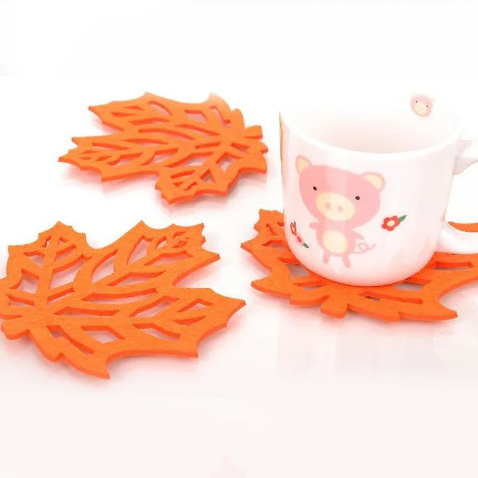 

12*12cm Fashion Orange Maple Leaf Felt Cloth Cup Pad Mat Promotional Drink Coaster Bar Decoration 50pcs/lot SH057
