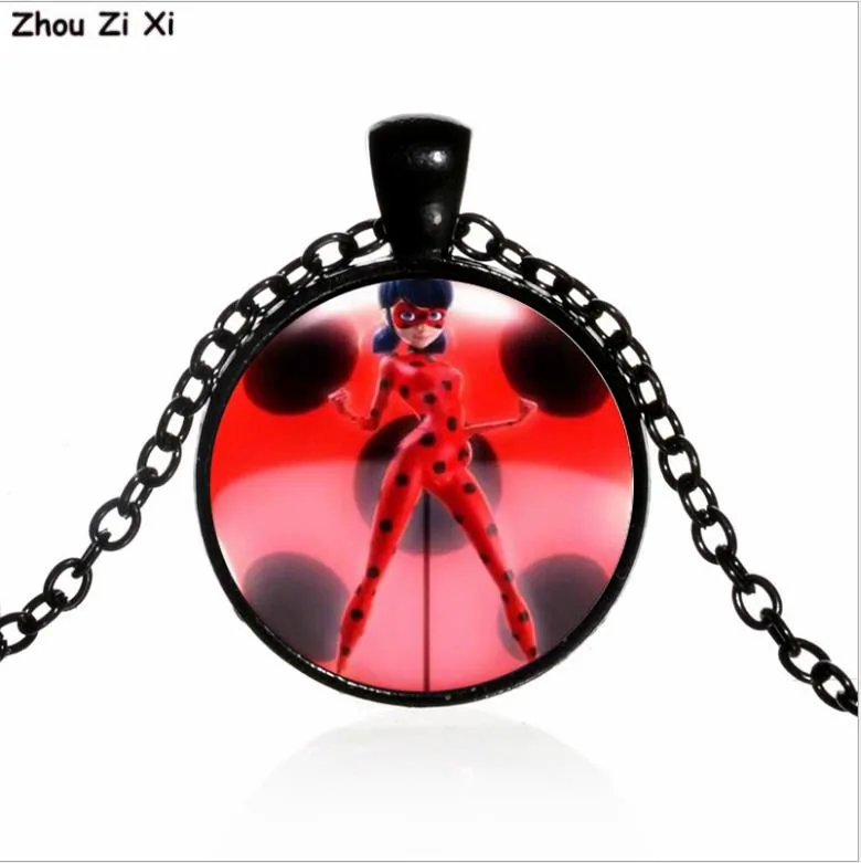 

Ladybug girl glass time gem necklace Toys