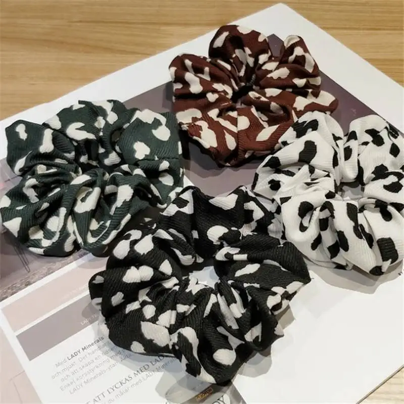 

1 Pc Elastic Hair Band Scrunchie Large Women Leopard Print Holder Hairband Hair Rope Tie Fashion Stipe Girls Hair Accessories