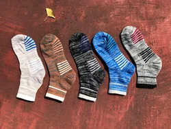 5 Pairs/Lot Men Terry Thickening Sport Socks Outdoor Mountain Fashion Autumn Winter Cotton Striped Crew Socks 5 Pairs/Lot Men Terry Thickening Sport Socks Outdoor Mountain Fashion Autumn Winter Cotton Striped Crew Socks