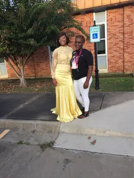 

Sexy African Black Girl Yellow Mermaid Prom Dresses 2017 Court Train Appliques Lace Long Sleeve Prom Dress Evening Party Dress