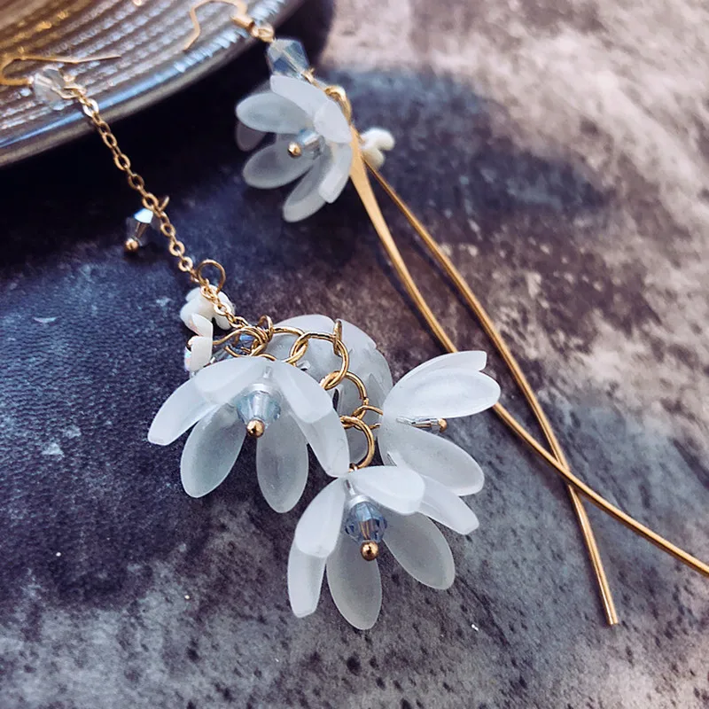 

Dominated New Personalized Resin Flowers Earrings Long Tassel Quality Metallic Women Drop earrings Jewelry