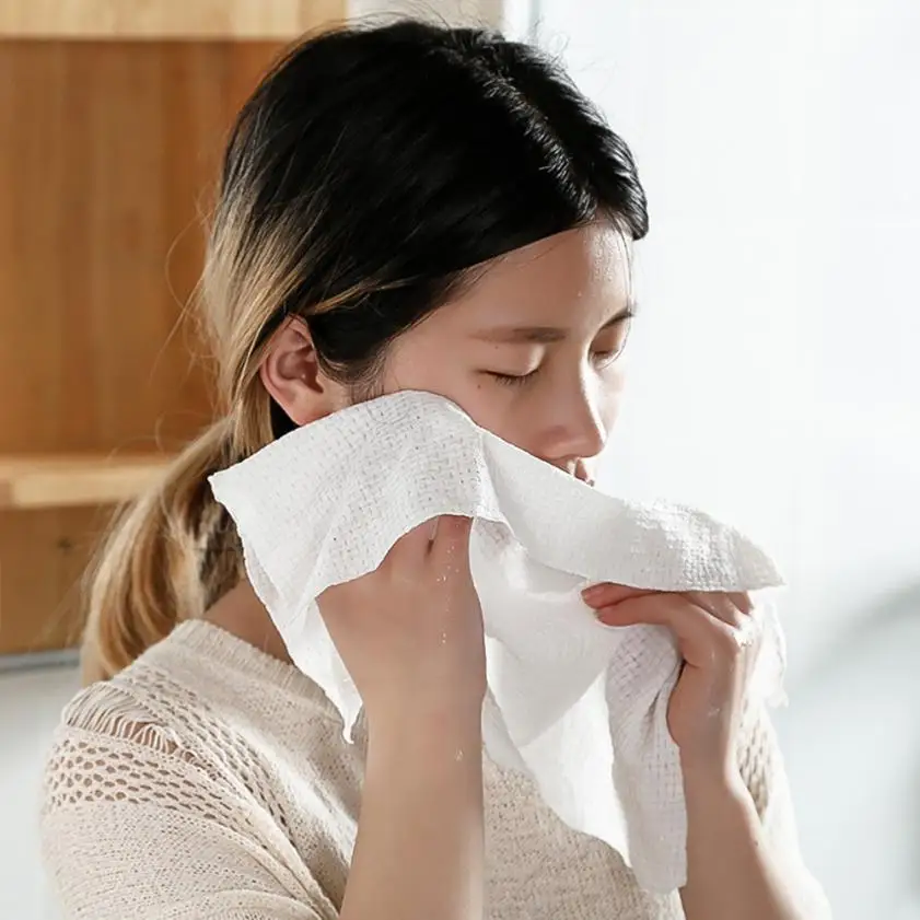 

10 Pack Disposable Tour Non-Woven Fabric Cleansing Towel Face Towel Travel Compressed Towels