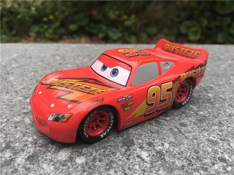 Disney Pixar Cars 3 Movie Lightning McQueen 1:43 большой размер металлические Литые под давлением игрушечные машинки новые свободные