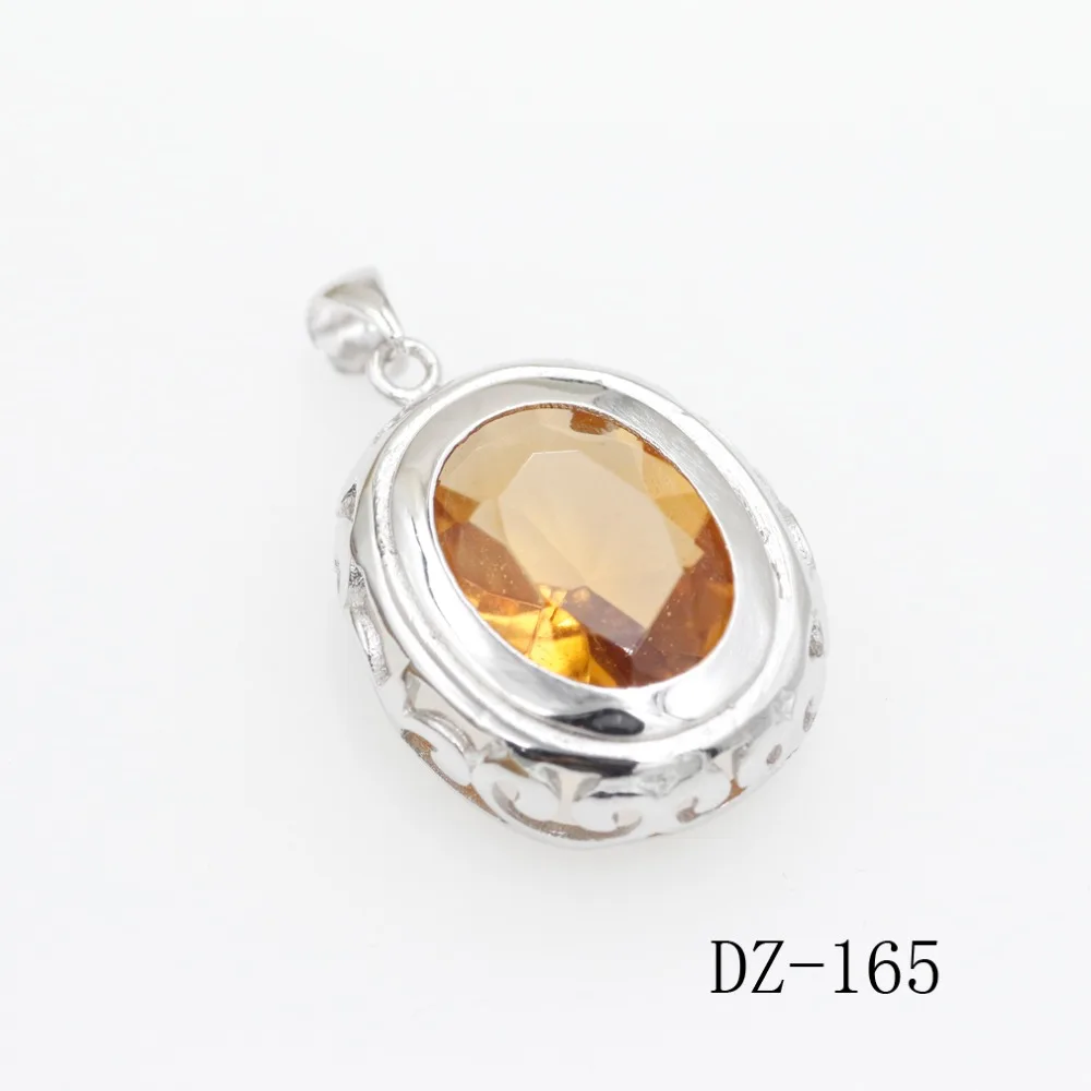 

vintage jewelry 925 silver pendant with delicate garden beautiful green crystal pendant generation for female charm pendant