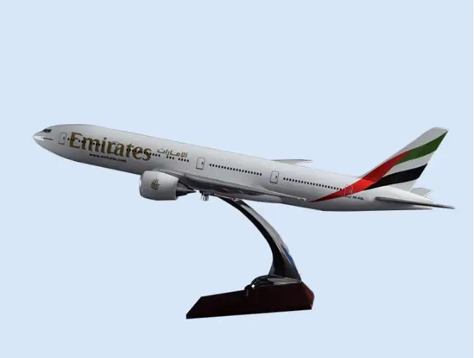 Модель самолета из смолы в ОАЭ 47 см B777 сувенирная модель Саудовской Аравии Боинг